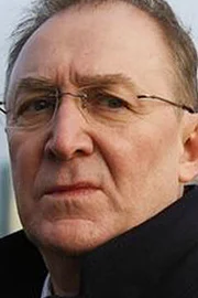 Dermot Crowley