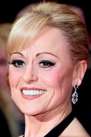 Tracie Bennett