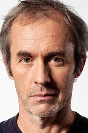 Stephen Dillane