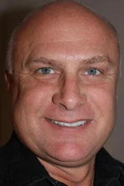 Mike R. Moreau