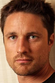 Martin Henderson