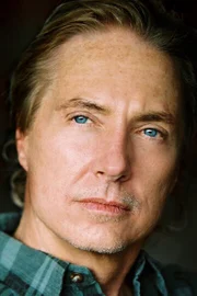 Lee Perkins